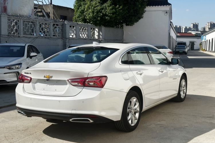 雪佛兰 迈锐宝XL 2023款 1.5T 锐动版车身外观6006