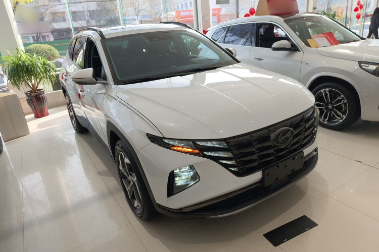 现代 2023款 途胜L 1.5T 自动两驱DLX豪华版车身外观6002