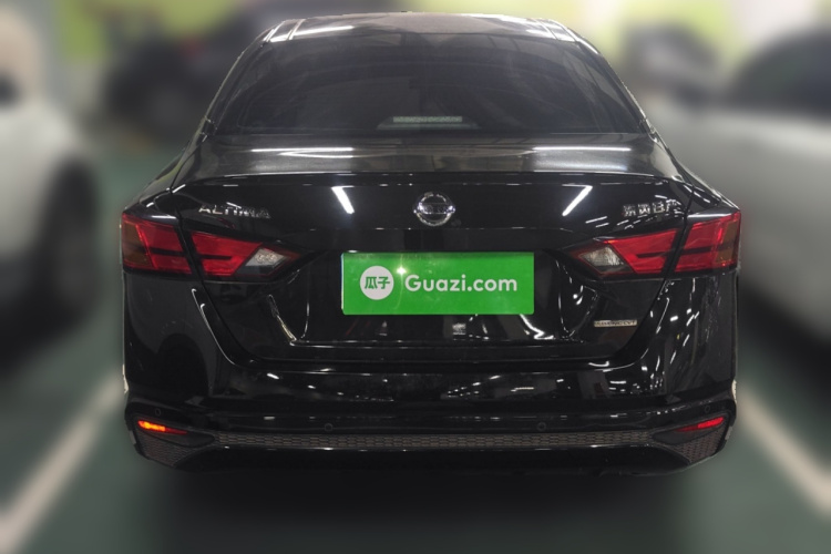 日产 天籁 2021款 2.0L XL 舒适版车身外观6