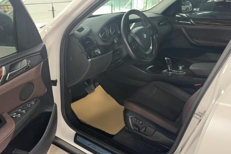 宝马X3(进口) 2014款 xDrive20i X设计套装中控内饰20