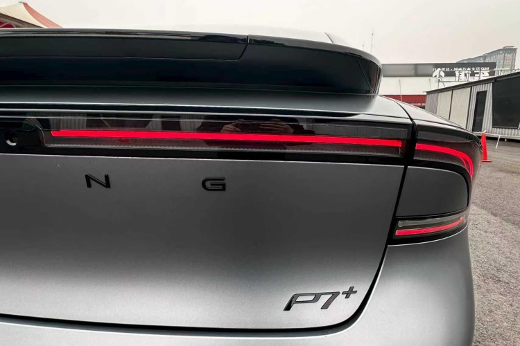 小鹏P7+ 2024款 限定版 Max车身外观6005