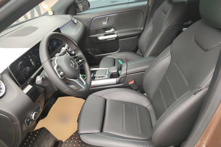 奔驰GLA 2020款 GLA 200局部细节19