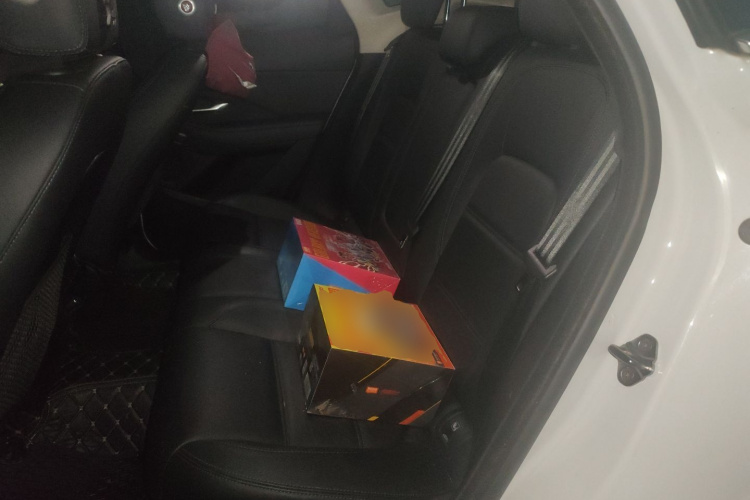 捷豹E-PACE 2018款 P200 S 国V中控内饰21