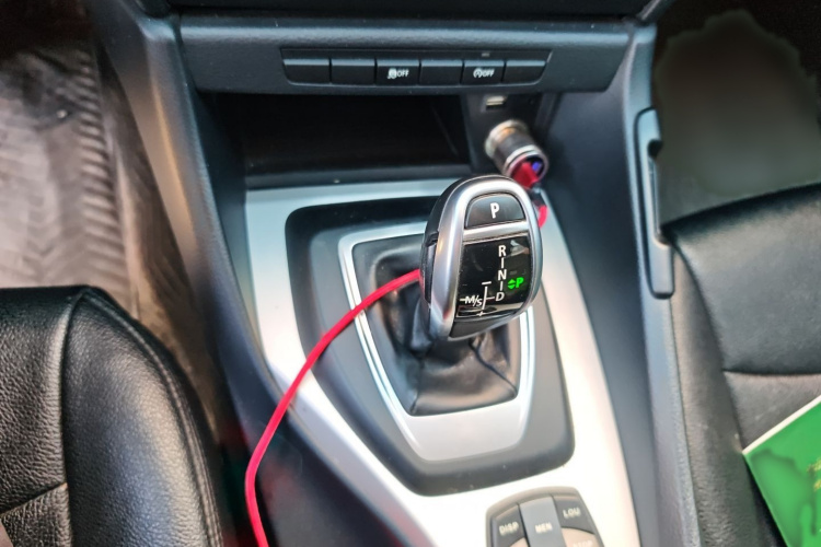 宝马X1 2014款 sDrive18i 时尚型局部细节18