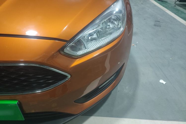 福特 福克斯 2015款 两厢 1.6L 自动舒适型局部细节36