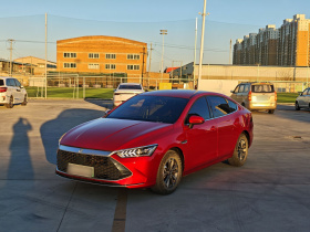 比亚迪 秦PLUS 2023款 冠军版 DM-i 55KM领先型