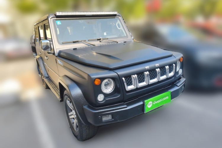 北京BJ80 2017款 2.3T 自动建军90周年纪念版车身外观3