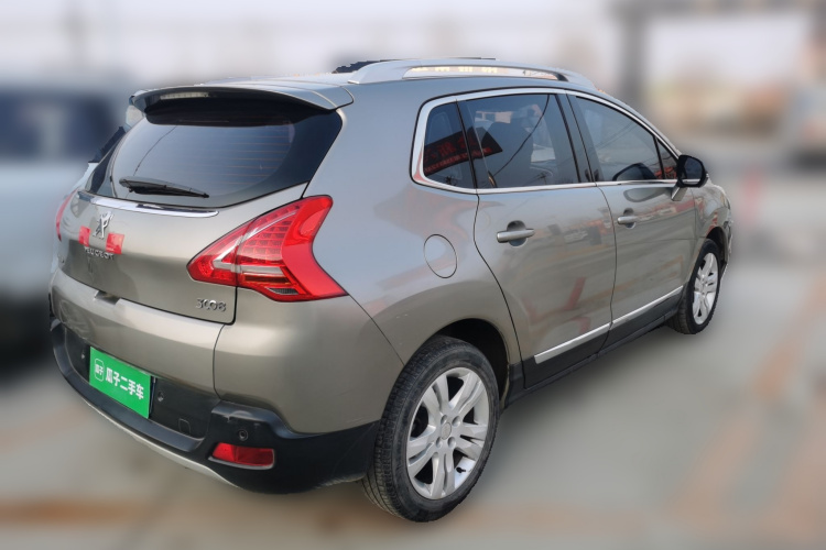 标致3008 2015款 2.0L 手动经典版车身外观7