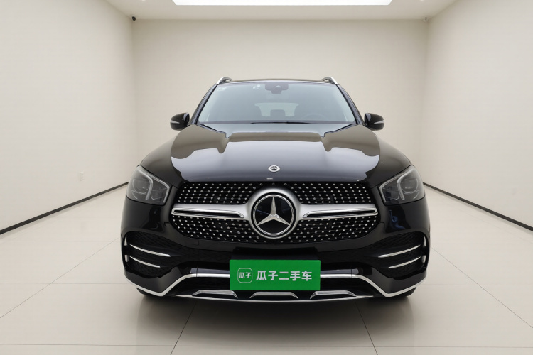 奔驰GLE 2021款 GLE 450 4MATIC 动感型车身外观2