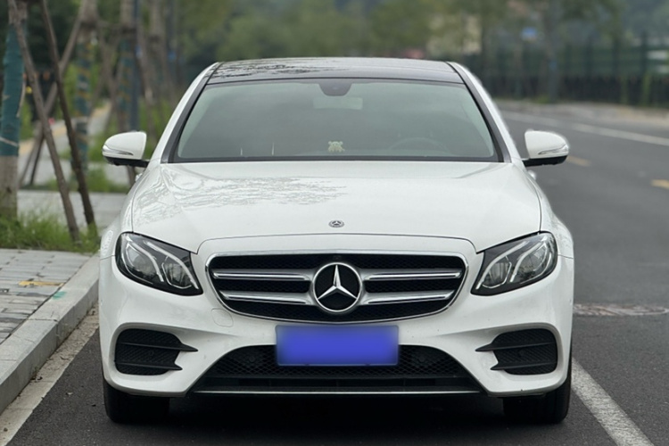 奔驰E级 2020款 E 300 L 运动时尚型车身外观6003