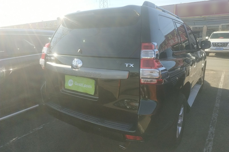 丰田 普拉多 2015款 2.7L 自动标准版车身外观7