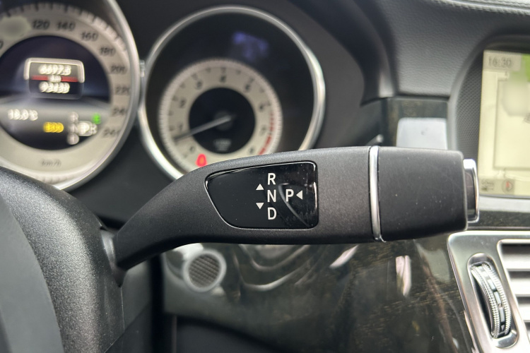 奔驰CLS 2012款 CLS 300 CGI中控内饰7006