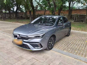 荣威i5 2021款 1.5L CVT钻石版