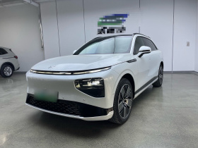 小鹏G9 2022款 702 Pro