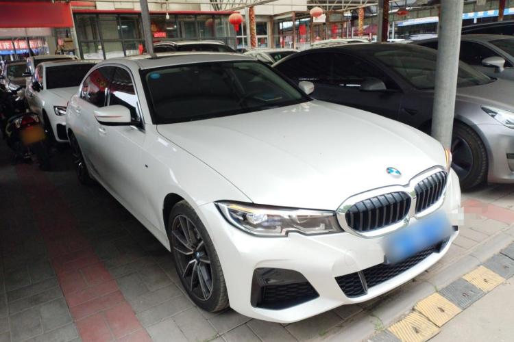 宝马3系 2022款 改款 325Li M运动套装车身外观6002