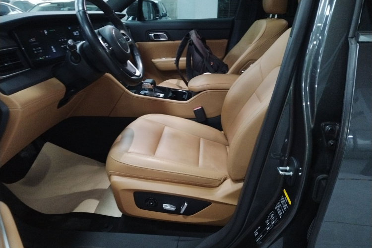 理想汽车 理想ONE 2021款 增程6座版局部细节19