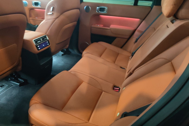 理想汽车 理想L7 2024款 Pro中控内饰7004