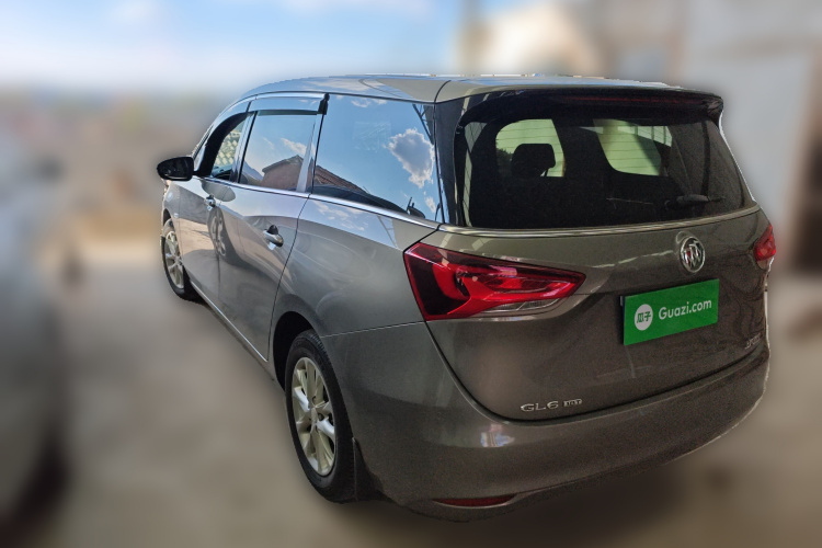 别克GL6 2018款 18T 5座豪华型车身外观5