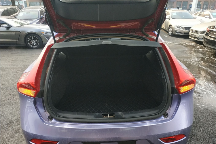 沃尔沃V40 2016款 T3 智逸版局部细节23