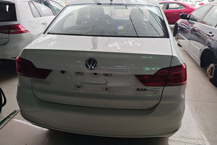 大众 桑塔纳 2016款 1.6L 自动风尚版车身外观6