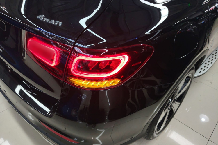 奔驰GLC 2021款 GLC 300 L 4MATIC 豪华型车身外观9