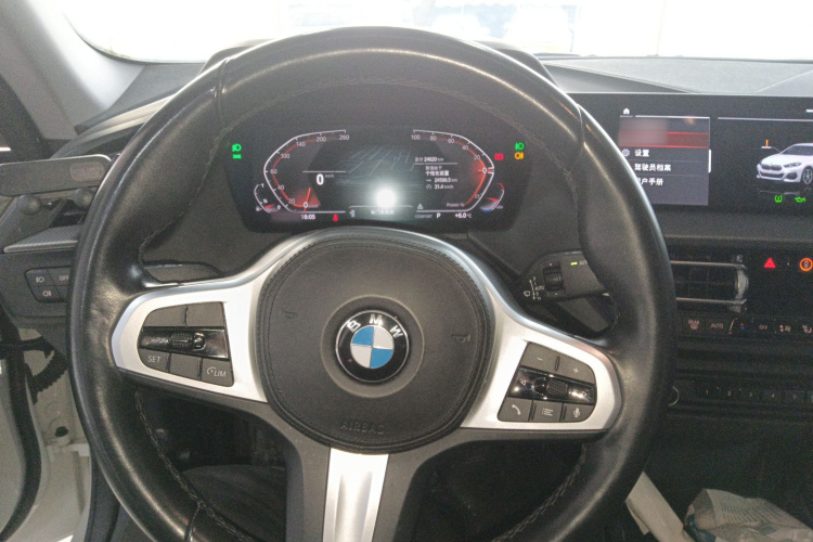 宝马2系(进口) 2023款 225i 四门轿跑车 M运动套装局部细节13