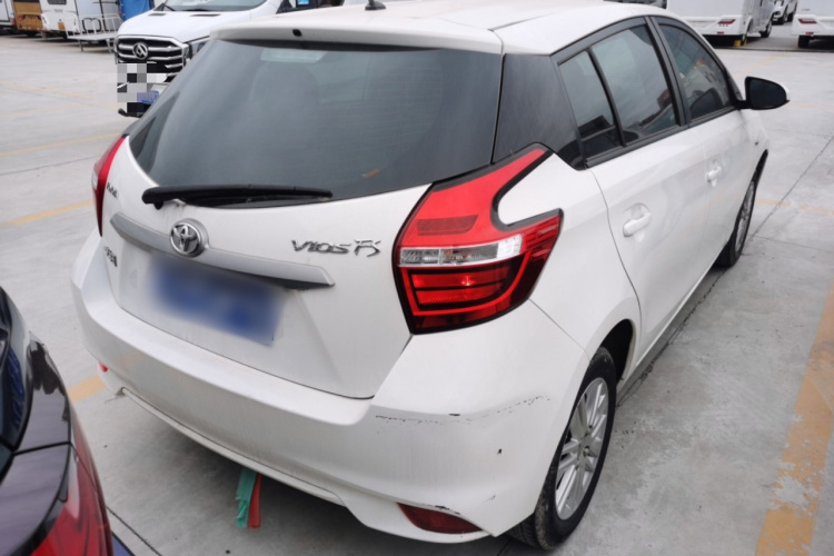 丰田 威驰FS 2017款 1.5L CVT锋驰版车身外观7