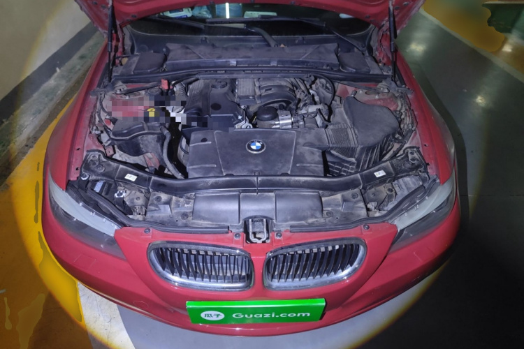 宝马3系 2011款 320i 时尚型局部细节24