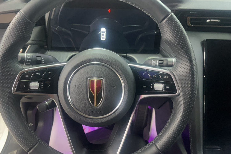 红旗H5 2023款 2.0T 自动智联旗畅版局部细节13