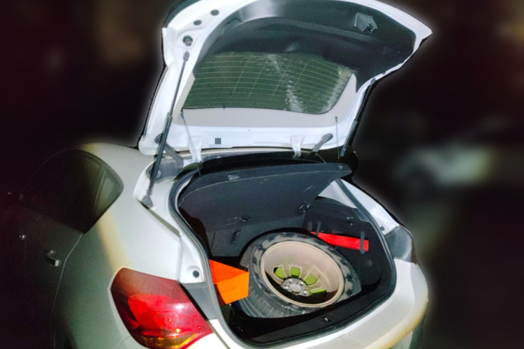 别克 英朗 2014款 XT 1.6L 自动时尚版局部细节23