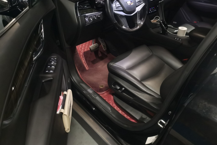 凯迪拉克XT5 2018款 28E 四驱技术型中控内饰20