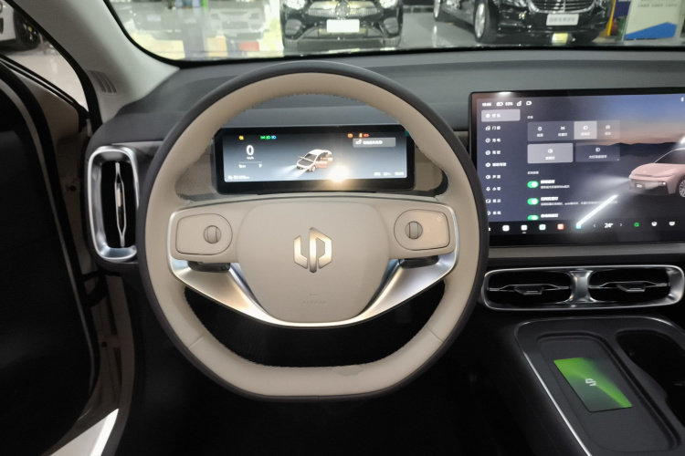 零跑汽车 零跑B01 2025款 550舒享版中控内饰13