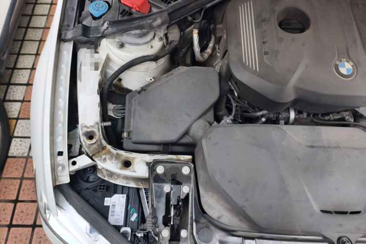 宝马3系 2018款 320Li 时尚型局部细节9006