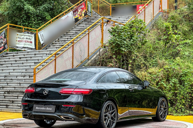 奔驰E级(进口) 2019款 E 200 轿跑车车身外观6003