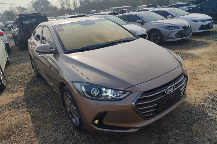 现代 领动 2016款 1.6L 自动智炫·青春型车身外观3