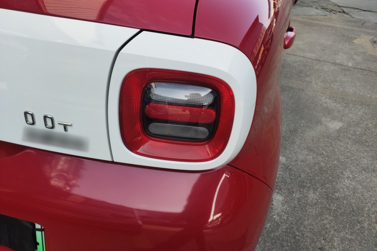 欧拉黑猫 2019款 351km 女神版车身外观9