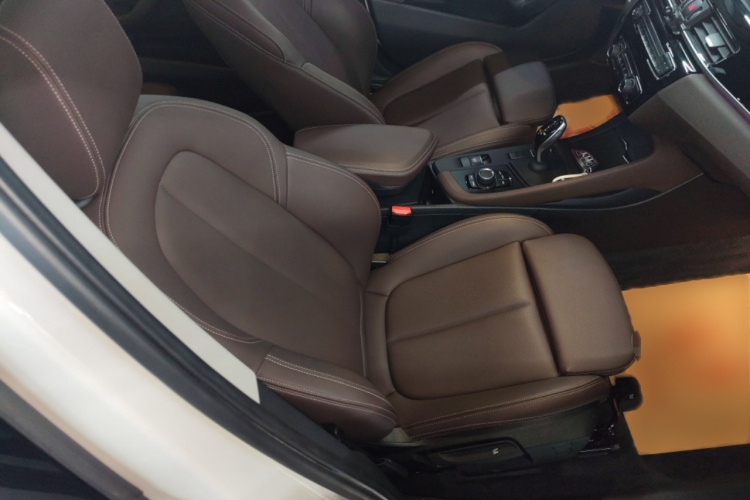 宝马X1 2020款 sDrive20Li 时尚型局部细节41