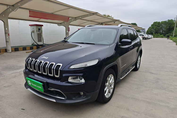 Jeep 自由光 2017款 2.4L 领先智能版车身外观1