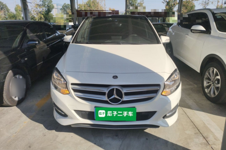 奔驰B级 2019款 B 200 动感型车身外观6001
