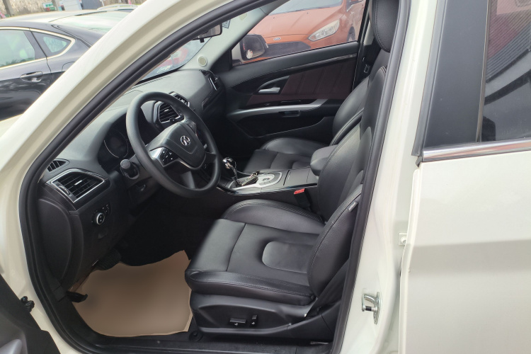 北京汽车 绅宝D70 2018款 性能版 1.8T 舒适版局部细节19