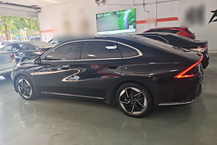 五菱汽车 五菱星光 2023款 150 进阶版车身外观4