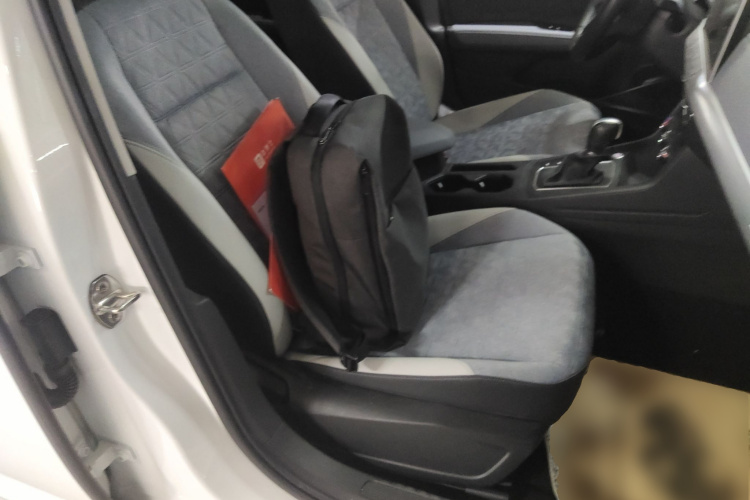 大众 朗逸 2023款 300TSI DSG满逸版局部细节41