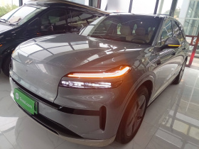 乐道L90 2025款 Max 六座版