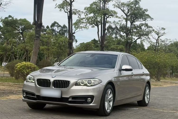 宝马5系 2014款 520Li 典雅型车身外观1