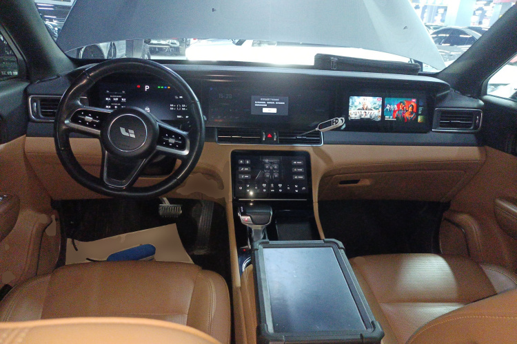 理想汽车 理想ONE 2021款 增程6座版中控内饰12