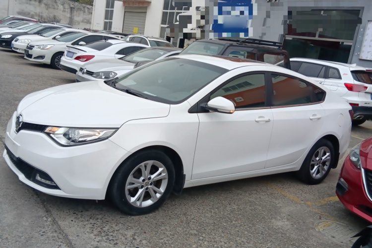 名爵 锐行 2016款 1.5L 自动超值豪华版车身外观6003