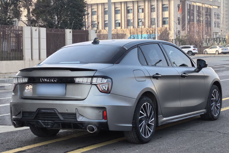 领克03 2021款 2.0TD 自动劲Plus车身外观6006