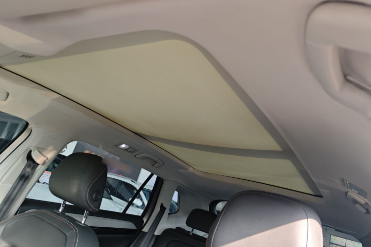 大众 探岳 2020款 280TSI 两驱豪华智联版局部细节22