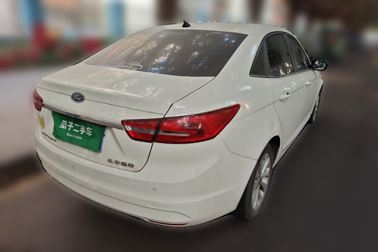 福特 福睿斯 2017款 幸福版 1.5L 自动时尚型车身外观6005