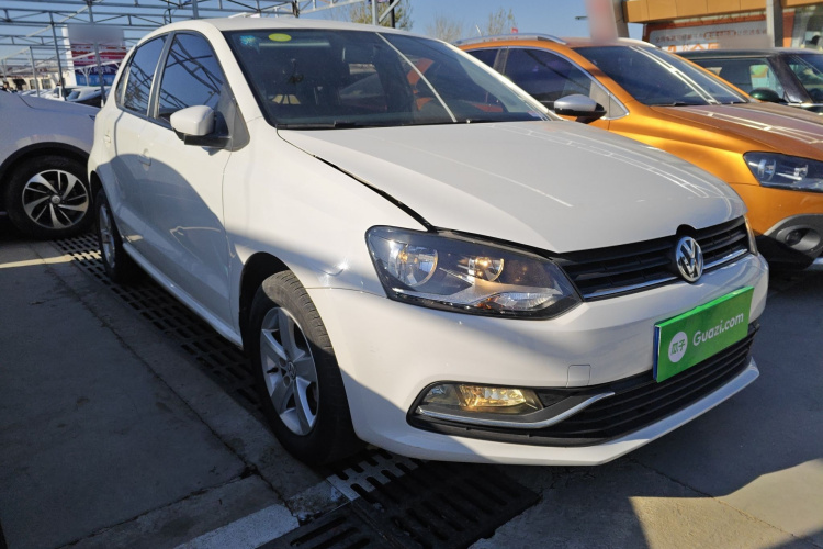 大众 Polo 2016款 1.4L 自动风尚型车身外观3